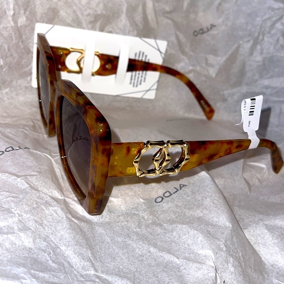 Aldo Oversized Sunglasses - Picture 3 of 6